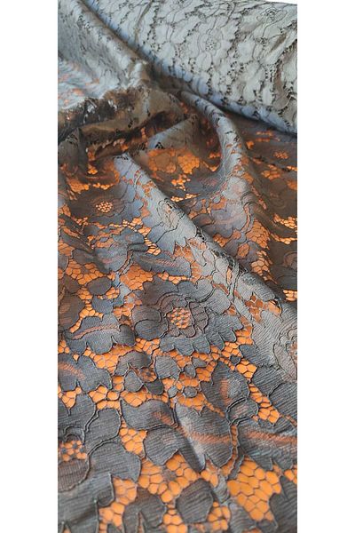 River Fabrics Corded Flower Pattern Lace 2.5 Meters