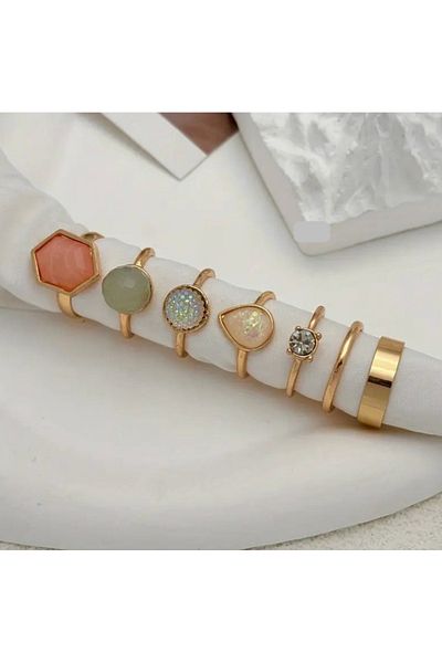 Takıtolia Haze Pastel Colored Stone Gold Gold Vintage Retro 7 Piece Multi Ring Set
