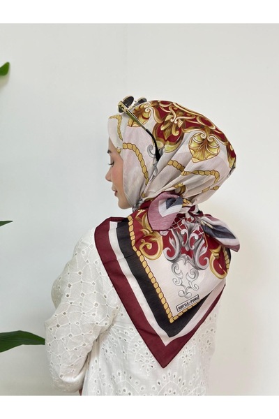 Pull Scarfs Rigel Pattern Scarf - Red