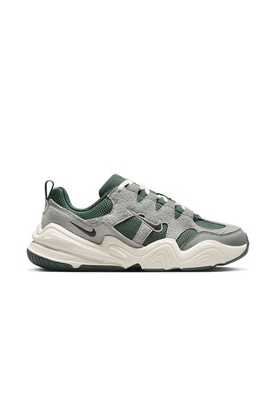Nike Sports Shoes Tech Hera Casual Sneaker