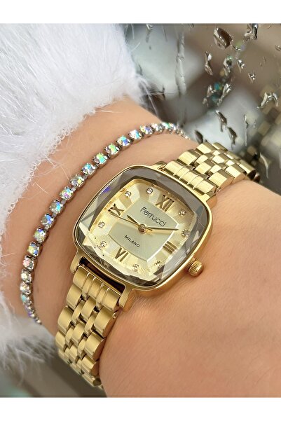 Ferrucci Altın Gold Renk Gold Kadran Klasik Sade Model Kadın Kol Saati Taşlı Bileklik Hediyeli