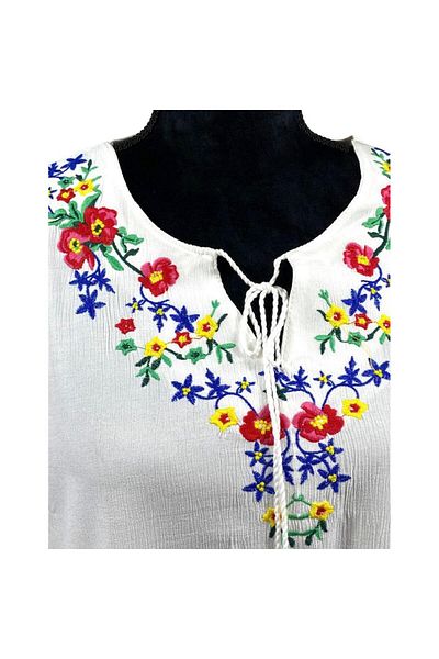 Intisimo Women's Blouse, Traditional Motifs, White/multicolor - 36/m