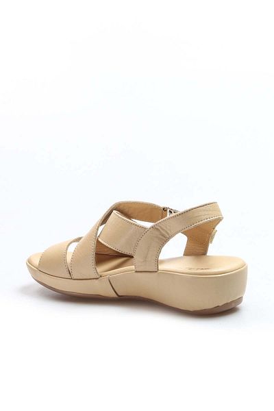 FAST STEP Γυναικεία δερμάτινα άνετα καλοκαιρινά casual καθημερινά σανδάλια Beige 864zar05