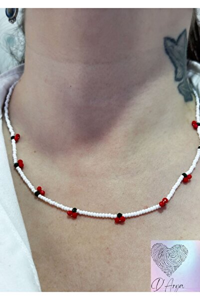 Darya DD47 أحمر أبيض أخضر بوهيمي وقلادة مطرزة يدوياً