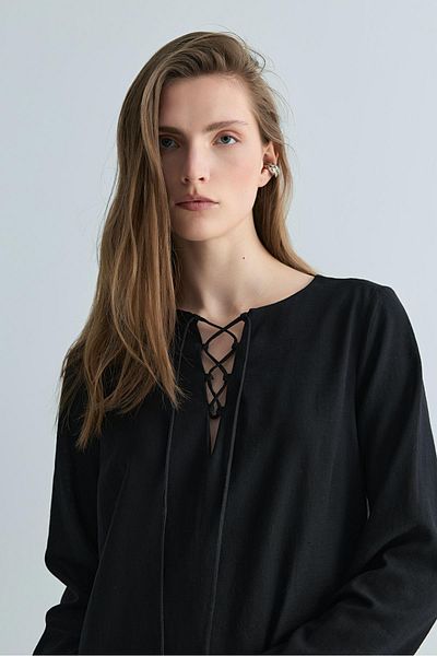 Suud Collection Μαύρο λινό φόρεμα Karla με κορδόνια