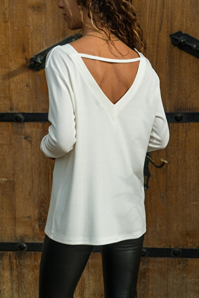 citystyle Κομψή καθημερινή λευκή μπλούζα με λαιμόκοψη V με λεπτομέρεια από δαντέλα