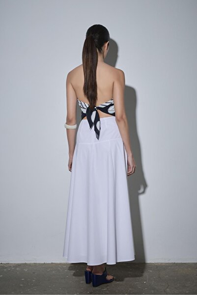 Suud Collection White Isola Corsage Skirt