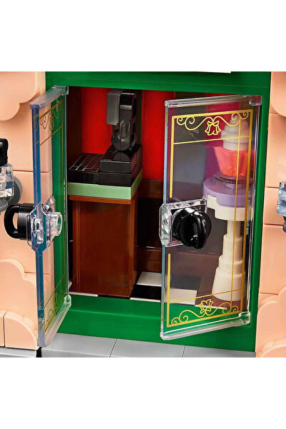 TOYFEST French Cafe 10362