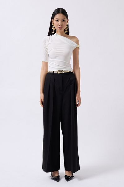 Black Fashion Accessory Detail Cutout White Blouse