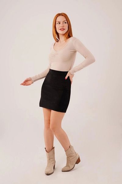 peregrine moda Μπλούζα με φαρδύ γιακά κρέμα Basic Body
