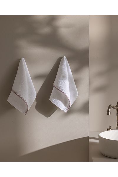 Madame Coco Aveline Crocheted 2-Piece 100% Cotton Hand Towel - White/Lilac