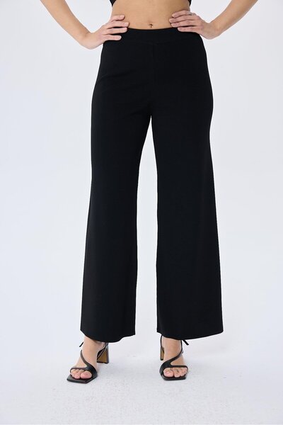 Peraluna Memphis Trouser Women's Relaxed Fit Knitwear Trousers - Black