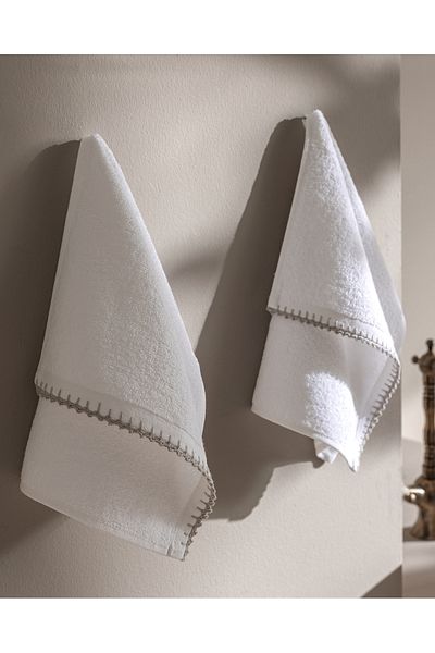 Madame Coco Aveline Crocheted 2-Piece 100% Cotton Hand Towel - White/Grey