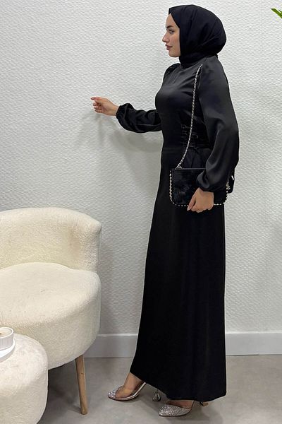 Tesettür Diyarı Γυναικείο βραδινό φόρεμα με σατέν χιτζάμπ με δεμένο στο πλάι