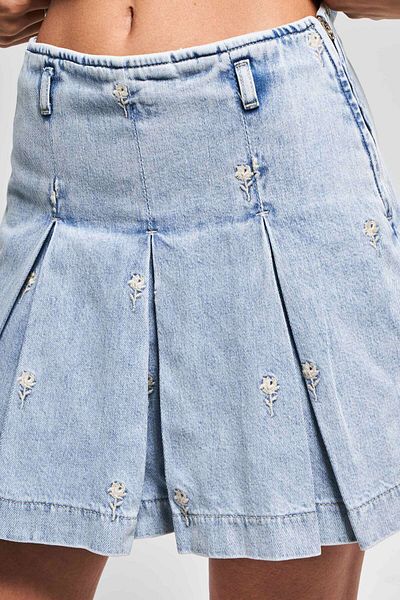 its basic Fusta scurtă din denim pentru femei, culoarea bluii 3s5-3, broderie florală, 100% bumbac, cu design pliat în față