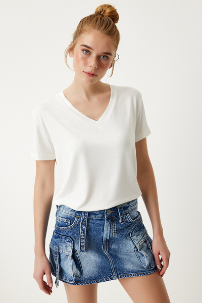 Lovelyİstanbul Tricou de bază din viscoză cu decolteu în V Ecru - Len0001