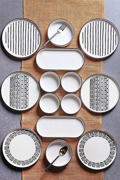 WuuQ 14 Piece Stackable Sio Savior Breakfast Set for 6 People - Luxury Breakfast Presentation Set Plate