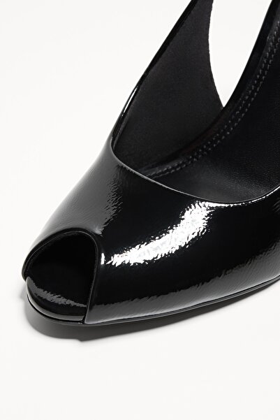 Bershka High-heel sandals with opening