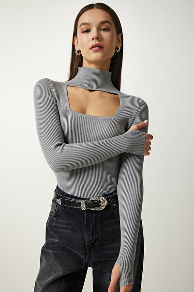 Lovelyİstanbul Cut Out Detaylı Dik Yaka Fitilli Triko Kazak Taş Lfn0009