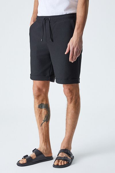 GRIMELANGE Ardian Men's Comfort Fit Pocket Lanyard Elastic Waist Black Shorts & Bermudas