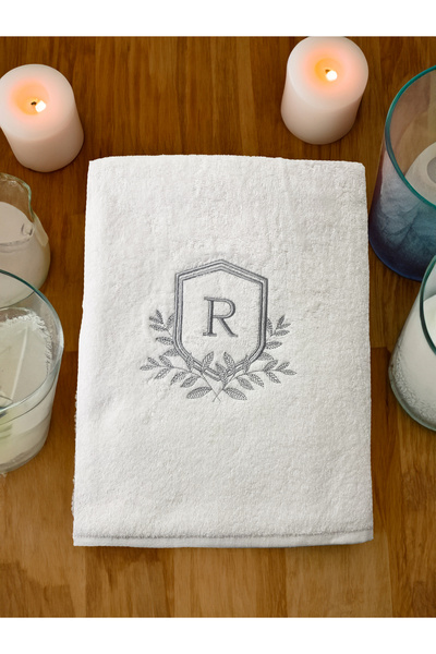 Lucy and Home KİŞİYE ÖZEL HARF NAKIŞLI BEYAZ HAVLU 40X60cm