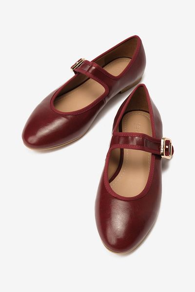 Seniorah Burgundy Skin Buckle Detailed Thick Banded Women's Ballerinas