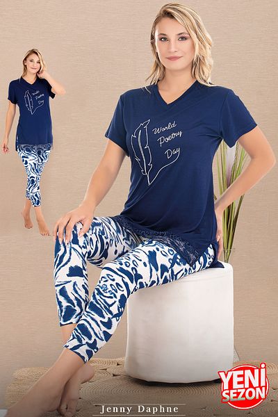 Jenny Daphne Set de pijamale capri din țesătură de viscoză cu imprimeu floral, cu decolteu în V, cu mâneci scurte, croiala confortabilă 12084