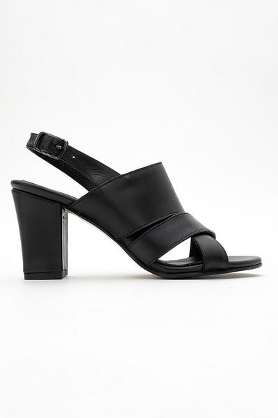 Ataköy Ayakkabı WOMEN'S LEATHER THICK HEEL SHOES