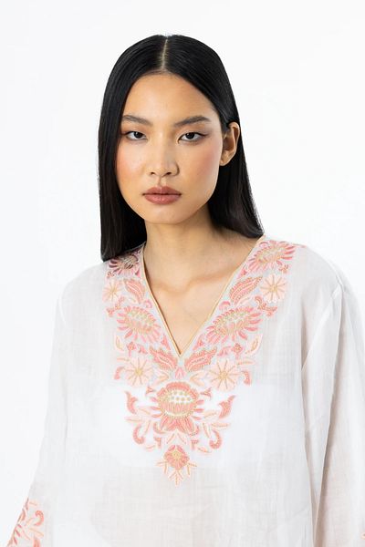 Ekol Women's Embroidery Detailed Linen Blouse 3936 Ecru