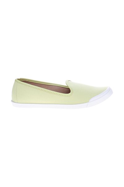 Moleca Ladies Closed/Flat Shoes Green | Made In Brazil