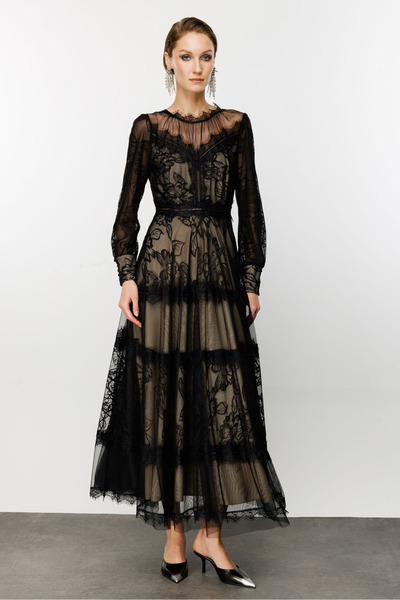 Nefeli Dantel Detay Bej Astarlı Maxi Boy Elbise SİYAH Beden: 48