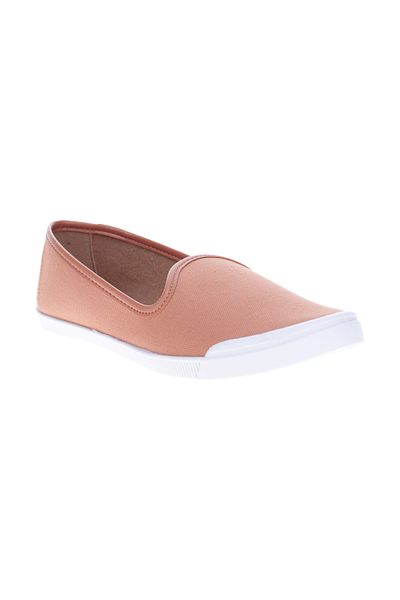 Moleca Ladies Closed/Flat Shoes Nude | Made In Brazil