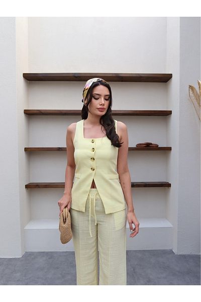 ESRAHELVACI Square Collar Vest Pants Set