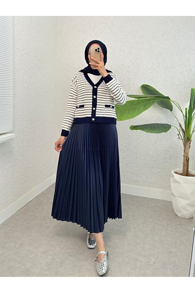 Modamorfo Buttoned Pocket Detailed Fine Striped Knitwear Cardigan