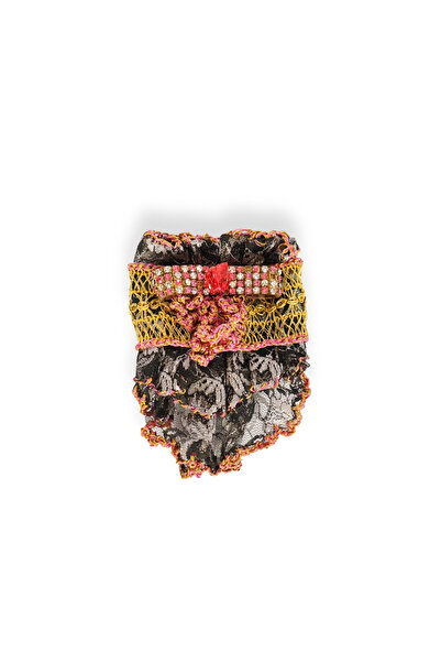 Seher Ayral Zühre – Katmanlı Kumaşlar ve Doğal Ritim Bilekliği