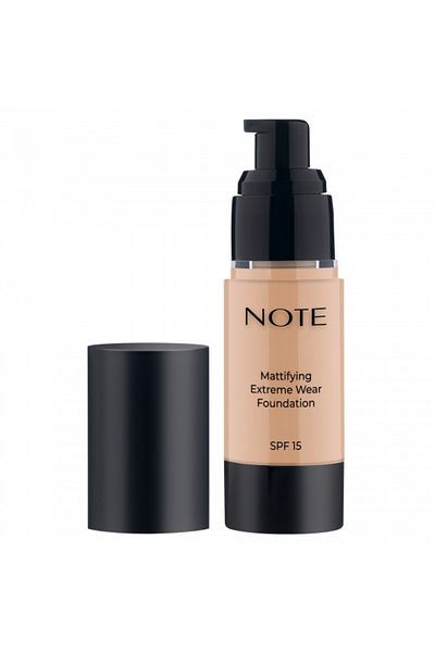 NOTE Mattifying Extreme Wear Foundation with High Coverage, Matte Finish and SPF 15 – 121 PORCELAIN