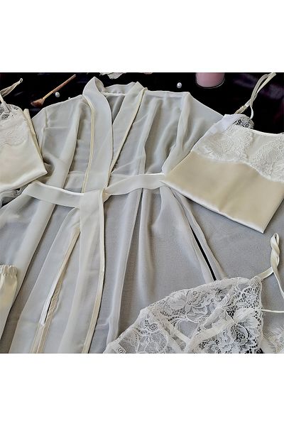 PEMBİŞ HOMEWEAR La Rozita Special White 5 Piece Satin Chiffon Dowry Set