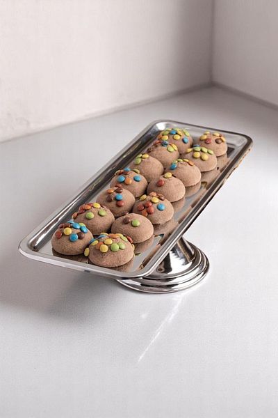 Mirilliahome Silver Color Footed Cake and Pastry Presentation Stand – Dowry Serving Plate