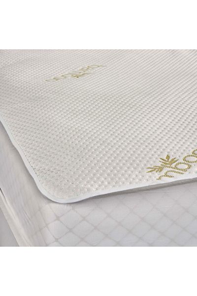 Linens Luxury Bamboo Liquid Proof Extra King Size Bed Mattresses
