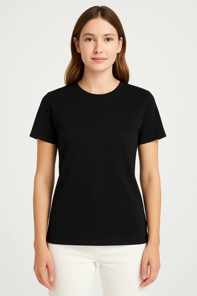 LARINNA Unisex Black Slim Fit T-Shirt – Soft Cotton Basic