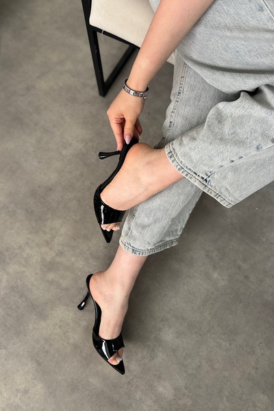 SHOEBELLAS Lies Siyah Rugan Kadın Topuklu Ayakkabı