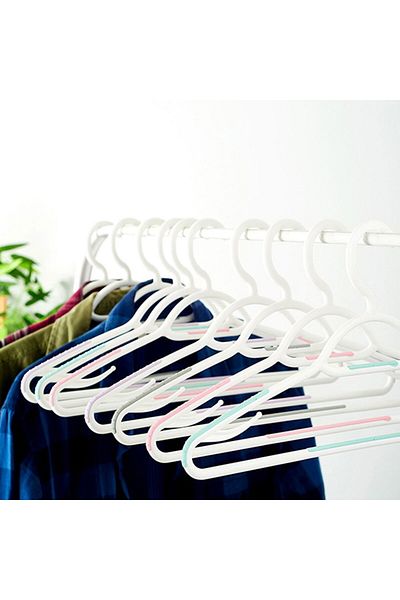 MATMEL Plastic 4-Piece Anti-Slip Clothes Hanger -