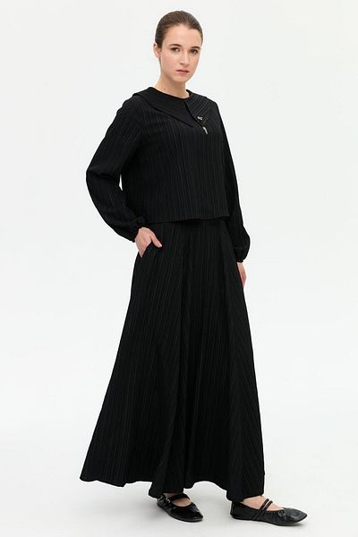 Esswaap Wide Collar Skirt Suit Black