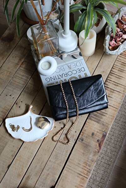 Moom Bag Women's Black Patent Leather Envelope Box Shoulder Bag