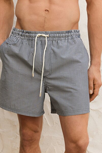 Massimo Dutti Çizgili gofre kumaş deniz şortu