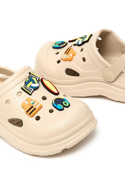R&B Beige Jibbitz Slingback Clogs