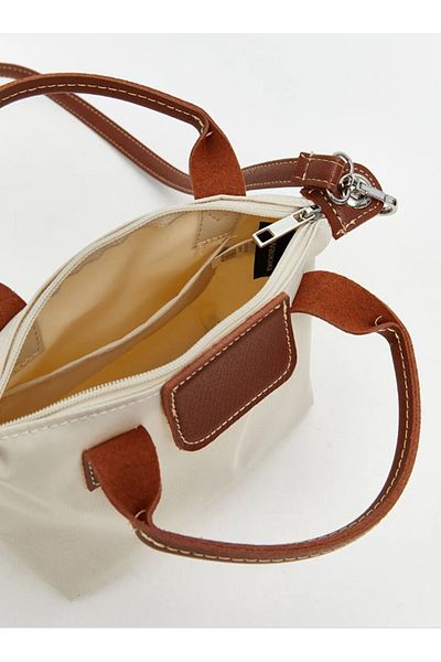LC Waikiki LCW ACCESSORIES Γυναικεία τσάντα ώμου Εκρού Ύφασμα αλεξίπτωτου με αφαιρούμενο λουράκι