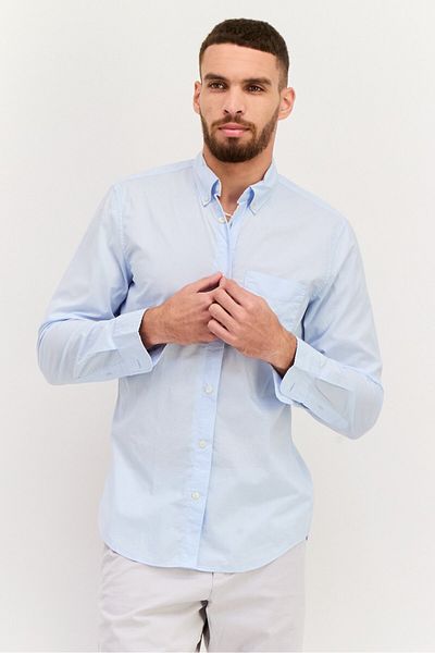 GAP Men Slim Fit Plain Long Sleeves Casual Shirt, Blue