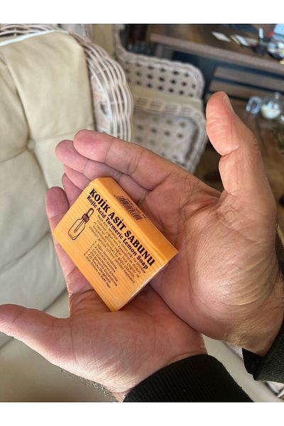 Ezelshop Curry and Kojic Acid Soap