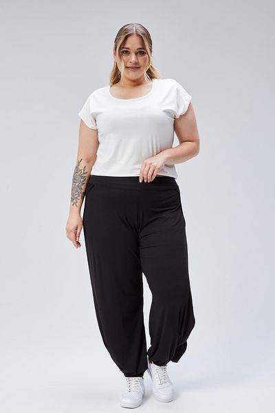 Curvy Trend Plus Size Viscose Trousers with Elastic Waist and Legs and Side Slits